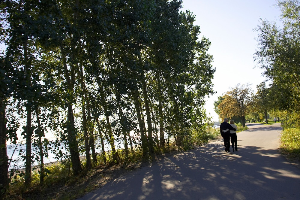 towneplace suites by marriott hamilton