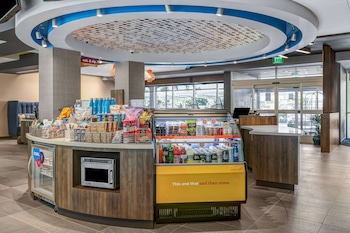 tru by hilton lathrop ca