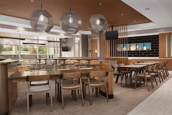 springhill suites by marriott charleston airport and convention center