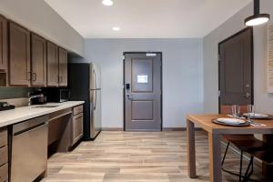 homewood suites by hilton santa clarita