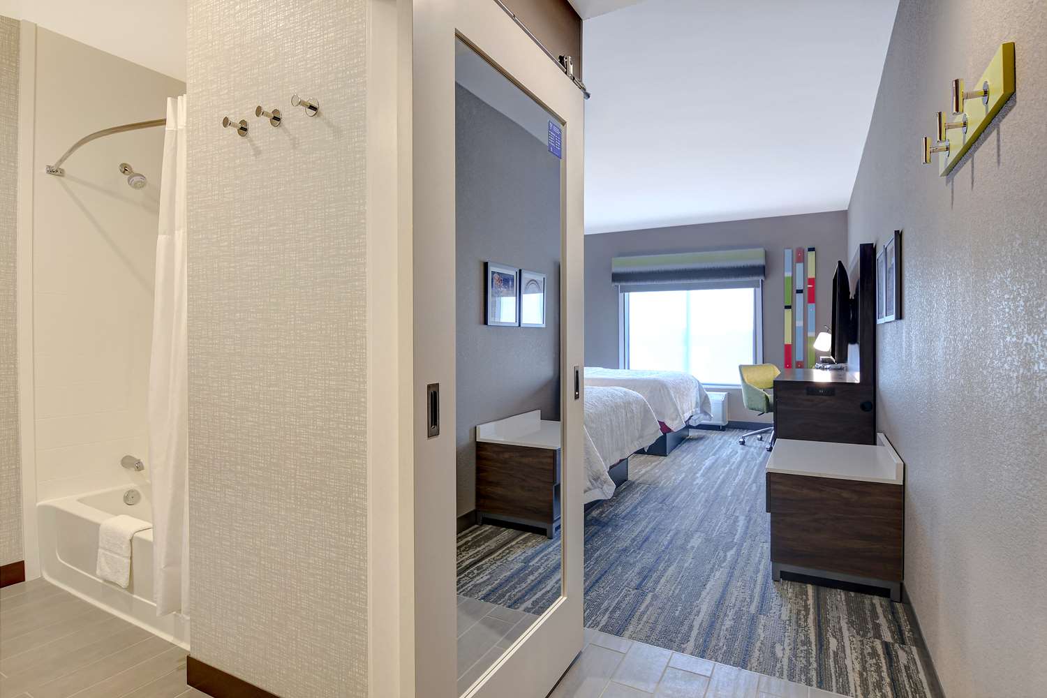 hampton inn and suites canal winchester columbus