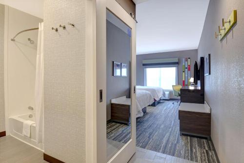 hampton inn and suites canal winchester columbus