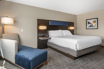 holiday inn express and suites lancaster mount joy