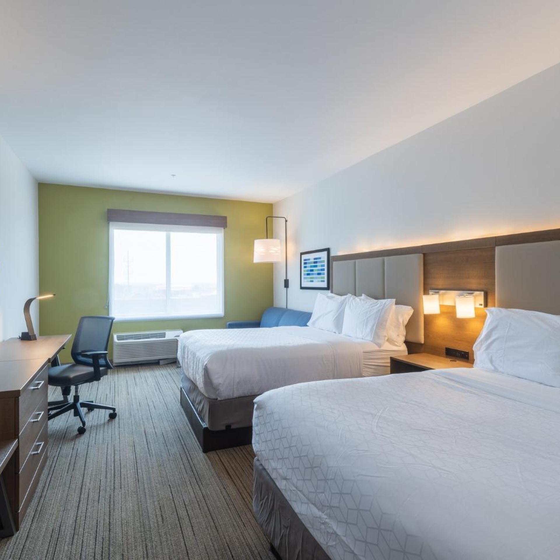 holiday inn expr and sts columbia downtown the vista