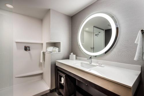 courtyard by marriott pensacola west