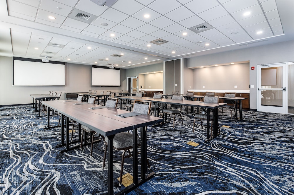 courtyard by marriott pensacola west