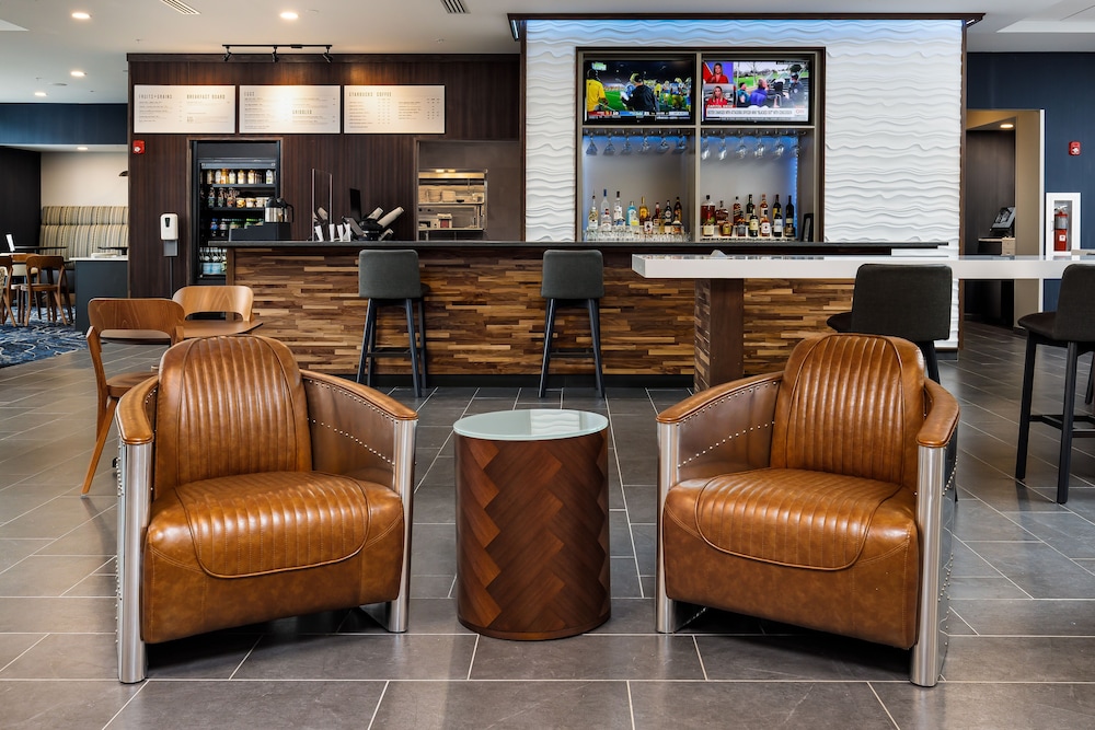 courtyard by marriott pensacola west