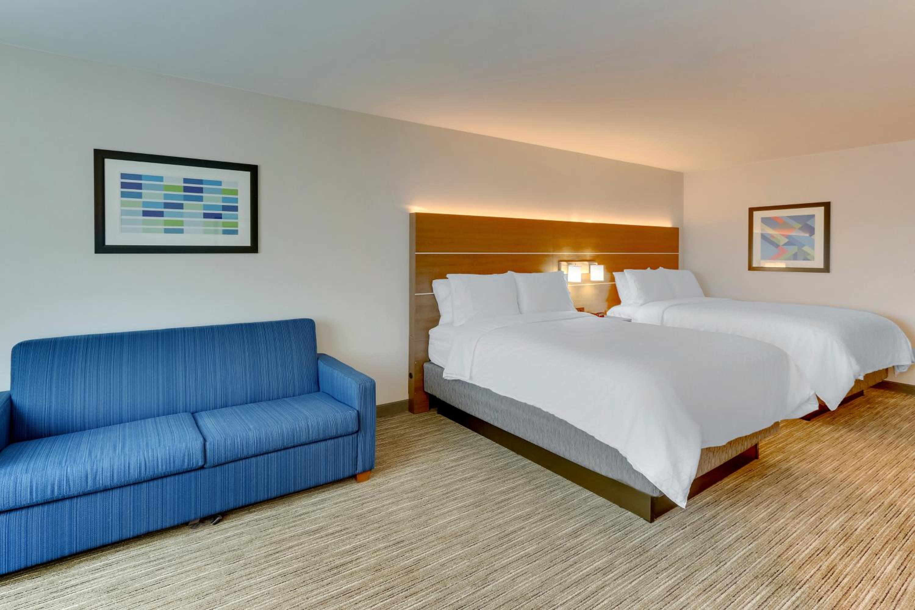 holiday inn express and suites dawsonville an ihg hotel