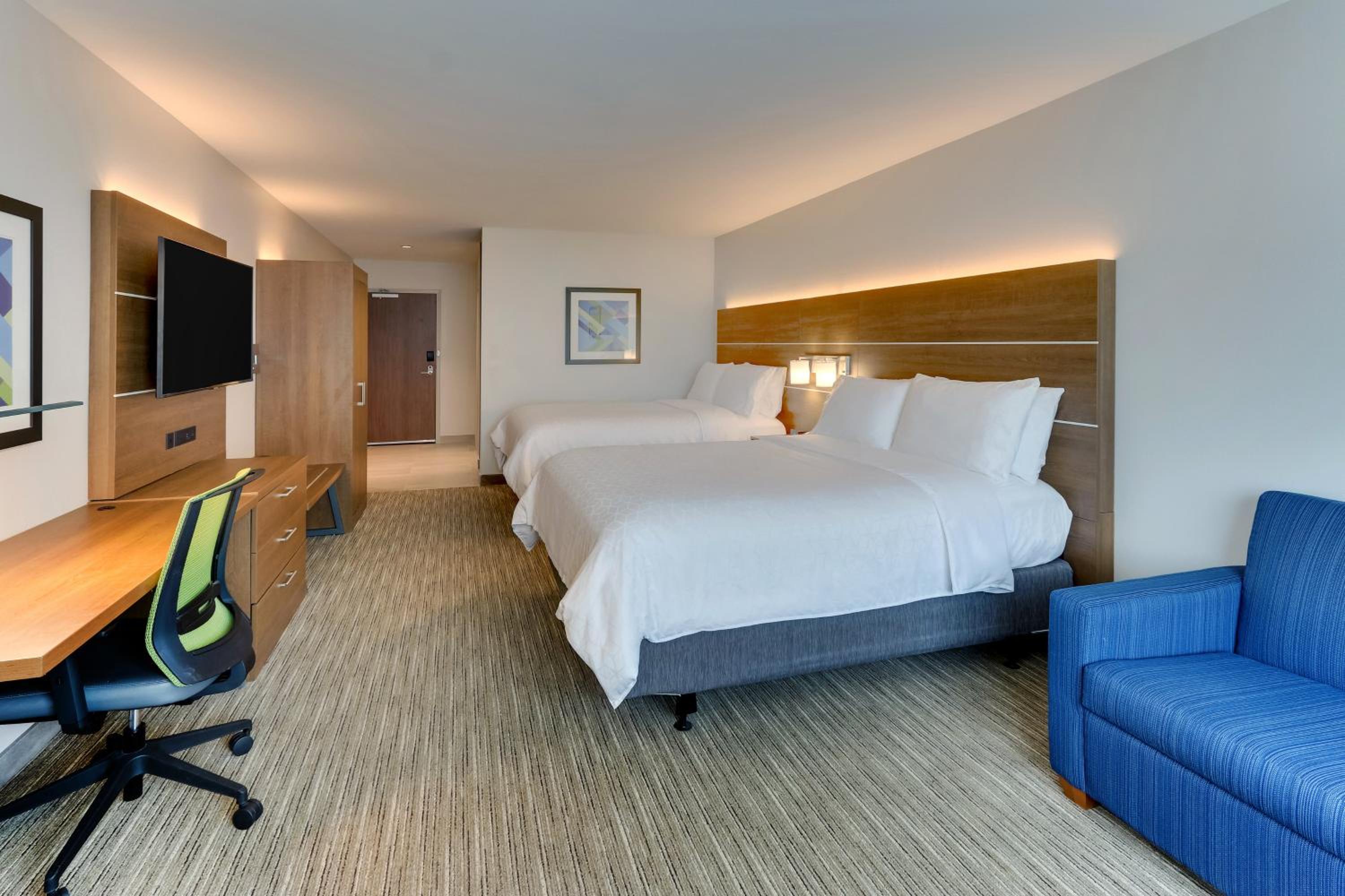holiday inn express and suites dawsonville an ihg hotel