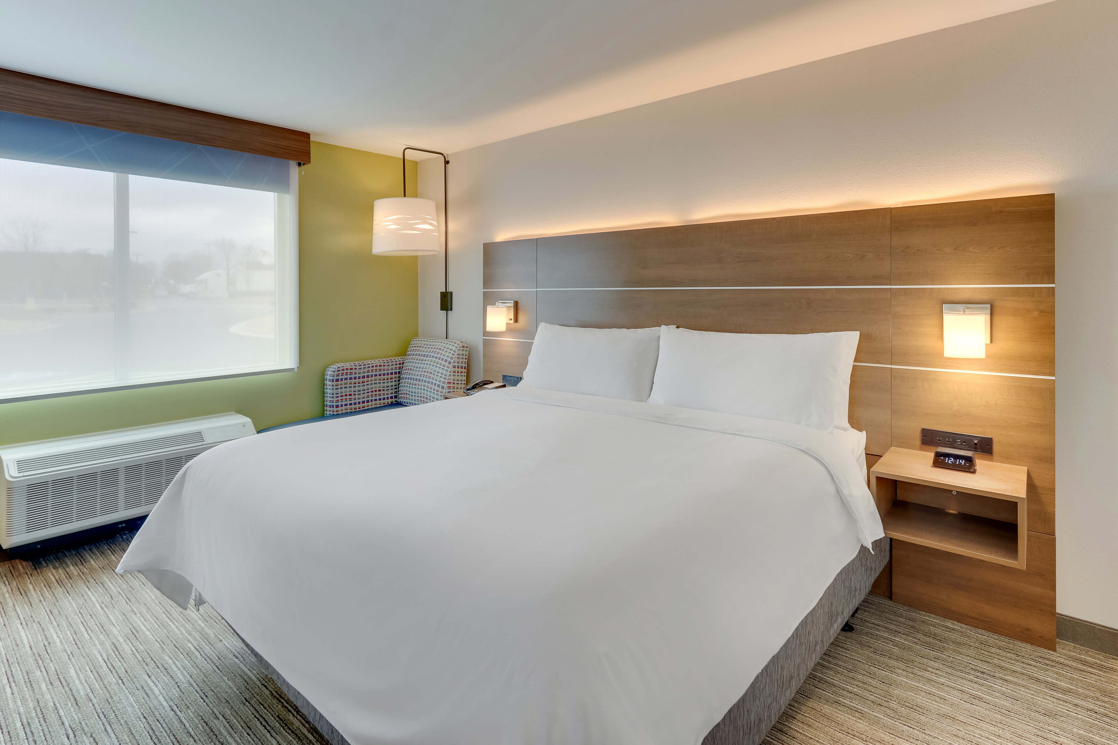 holiday inn express and suites dawsonville an ihg hotel