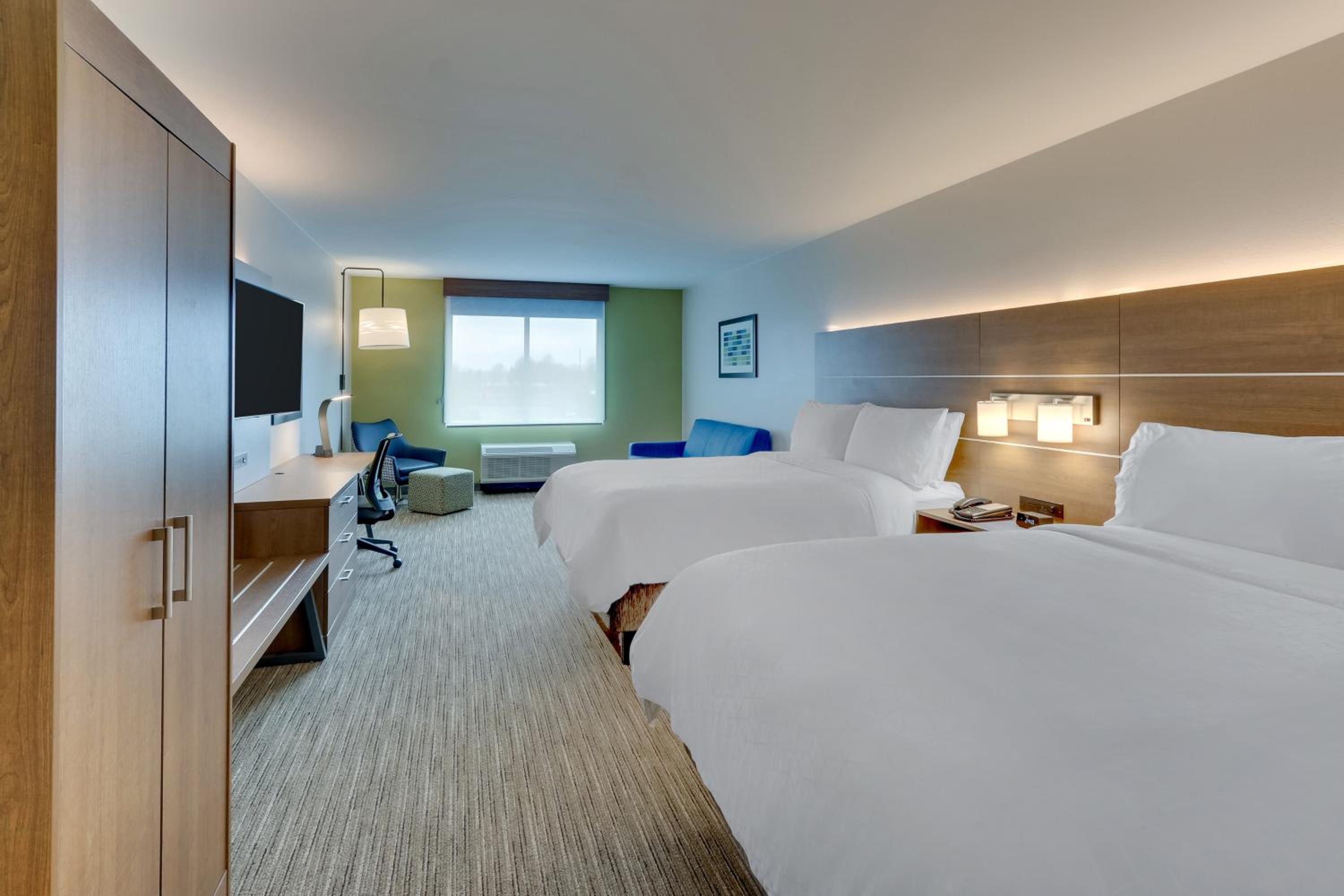 holiday inn express and suites dawsonville an ihg hotel