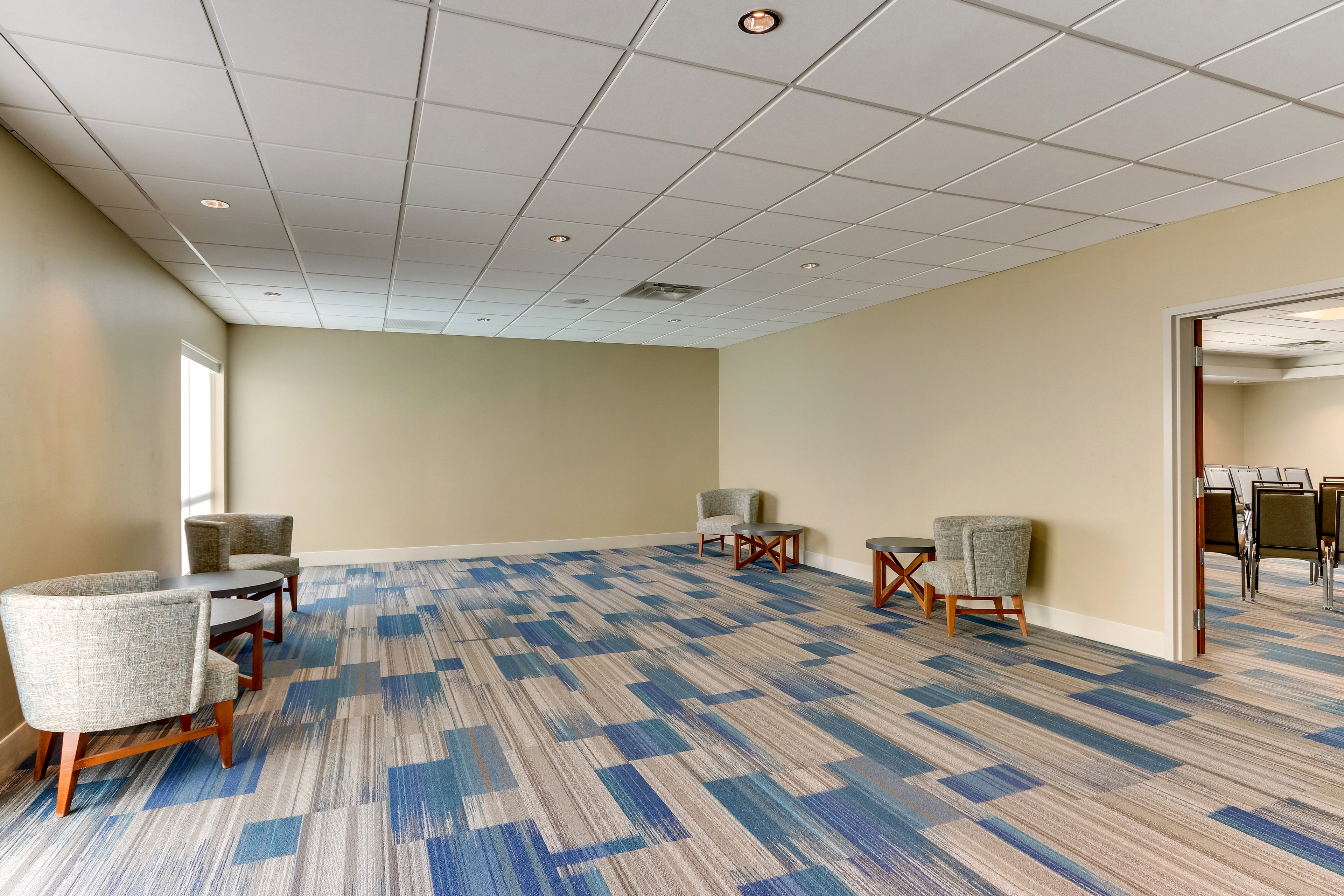 holiday inn express and suites dawsonville an ihg hotel