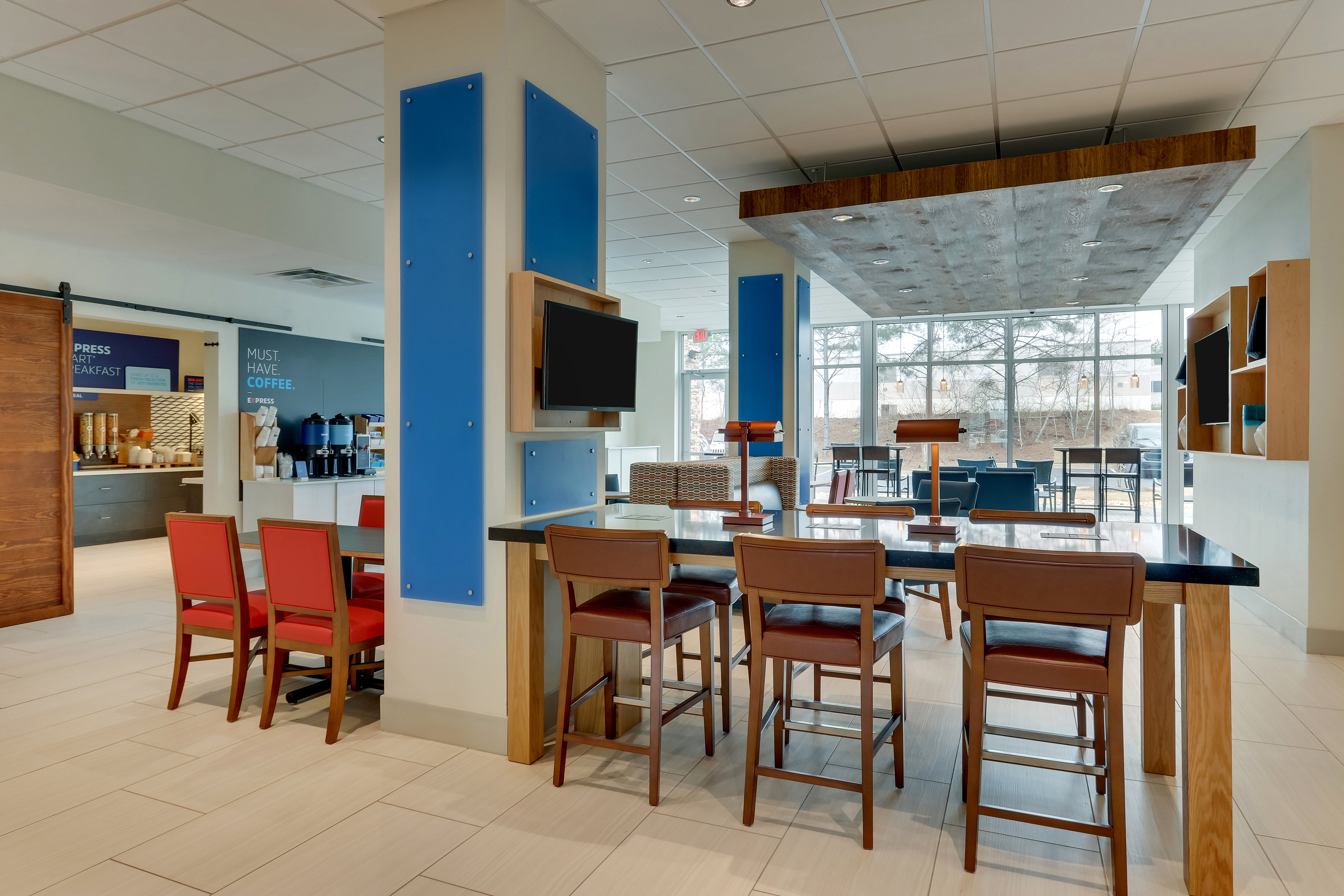 holiday inn express and suites dawsonville an ihg hotel