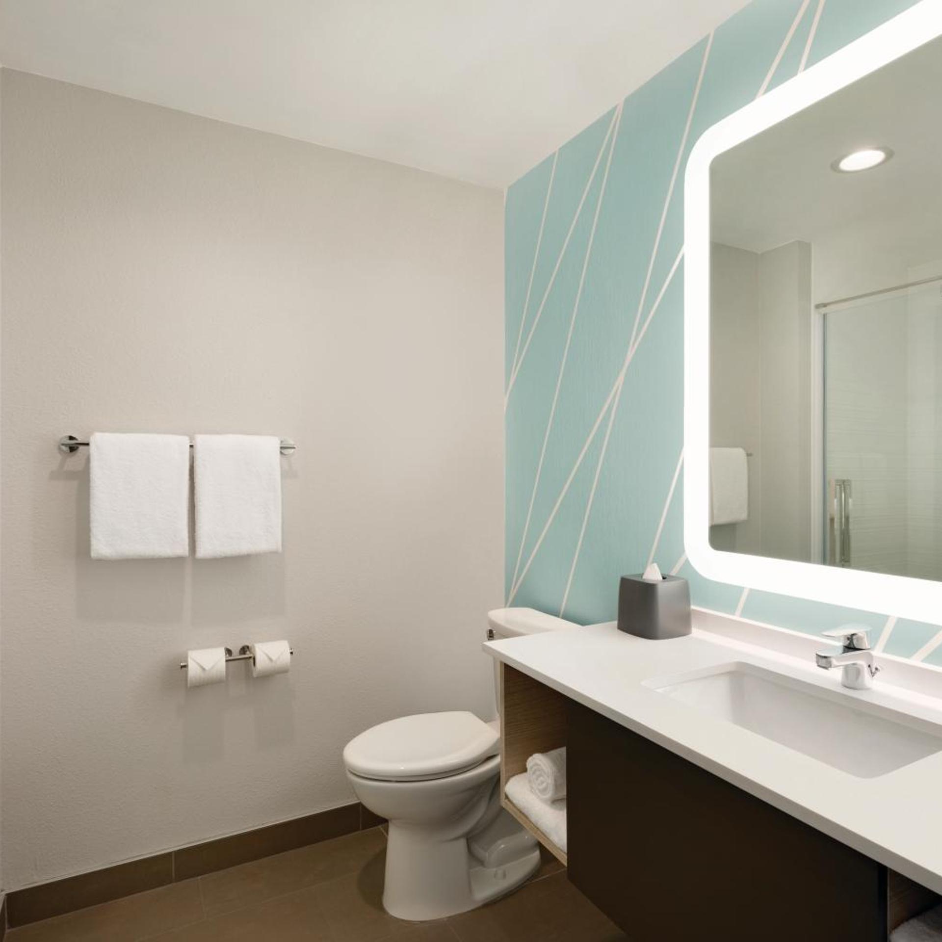 avid hotel nashville airport an ihg hotel