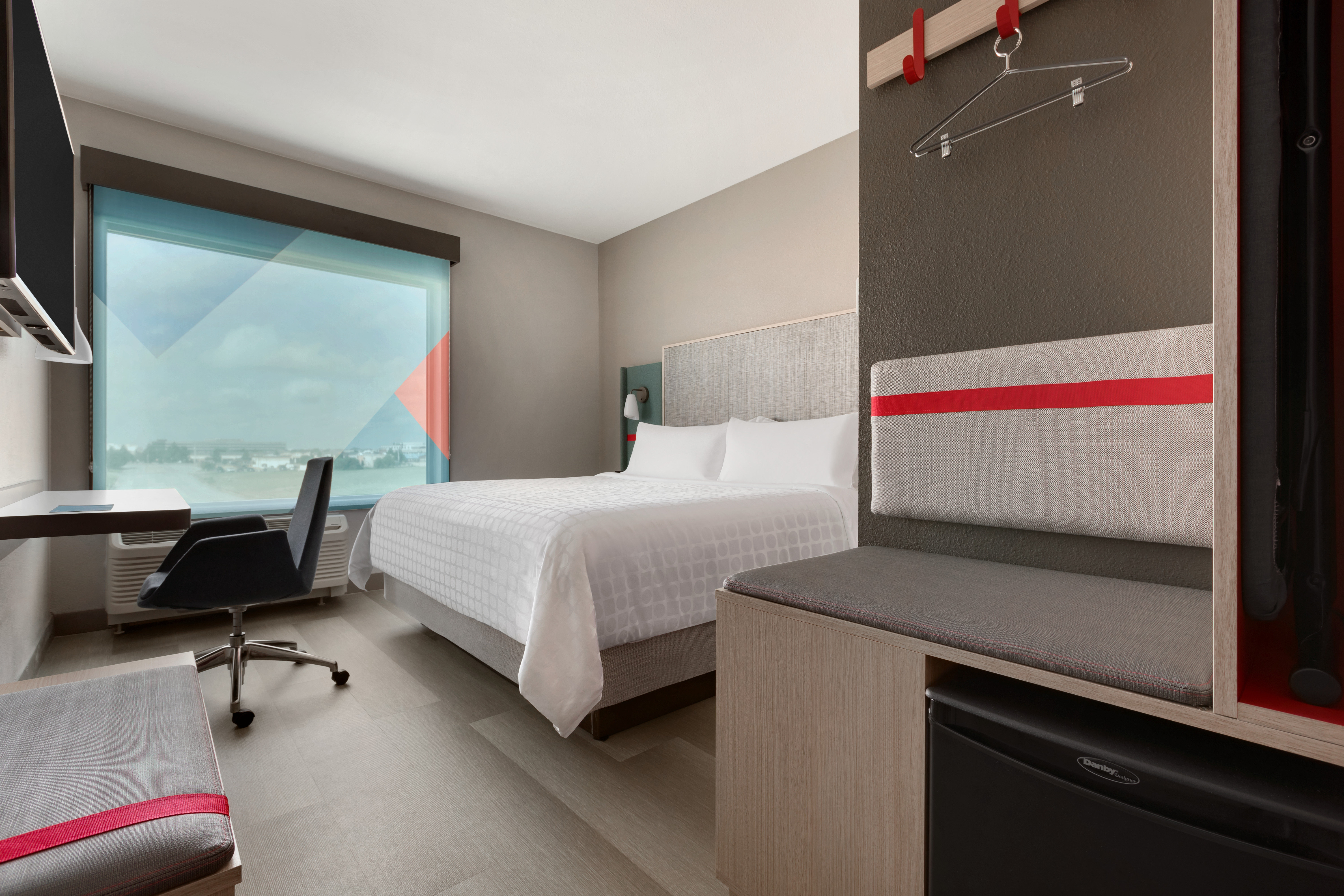 avid hotel nashville airport an ihg hotel