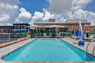 hampton inn and suites nashville downtown capitol view