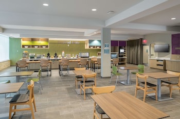 home2 suites by hilton fort worth cultural district