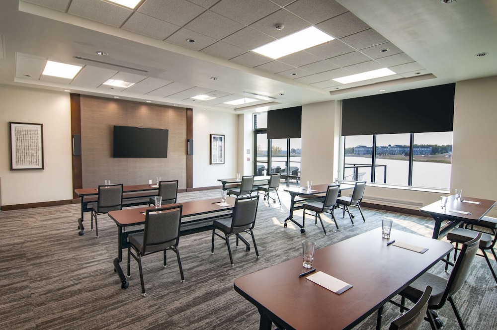hyatt place sioux falls south