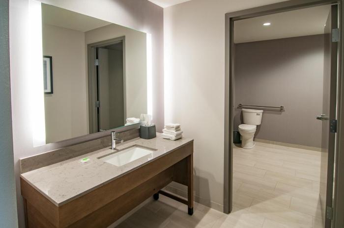 hyatt place sioux falls south