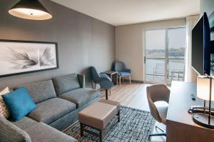 hyatt place sioux falls south