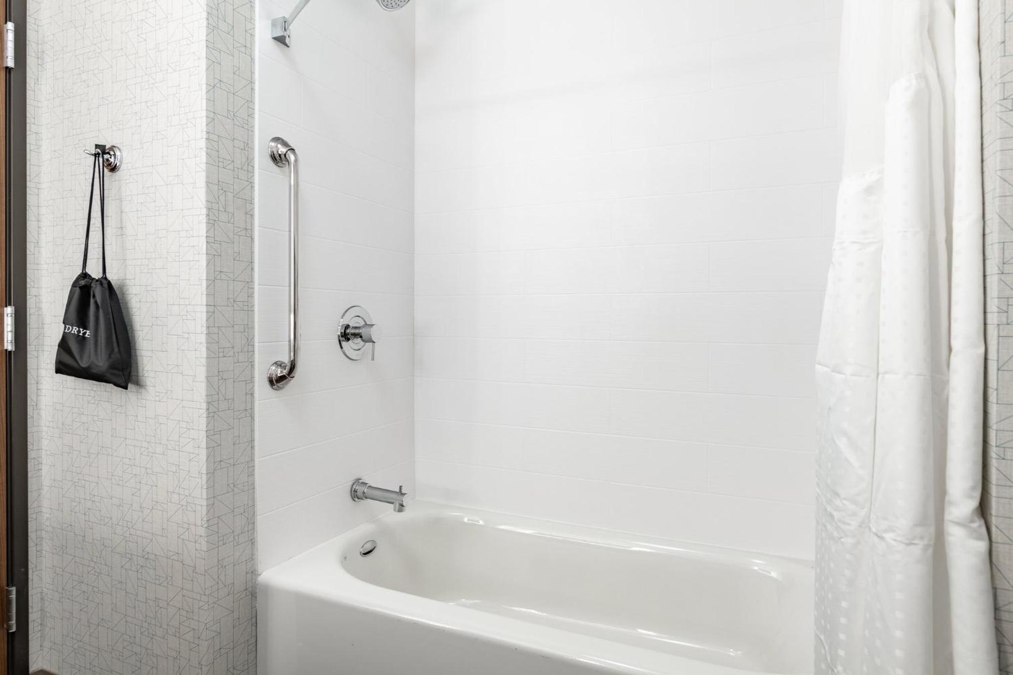 holiday inn express and suites moundsville an ihg hotel
