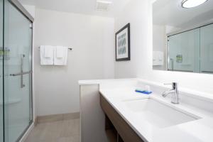 holiday inn express and suites goodland i 70