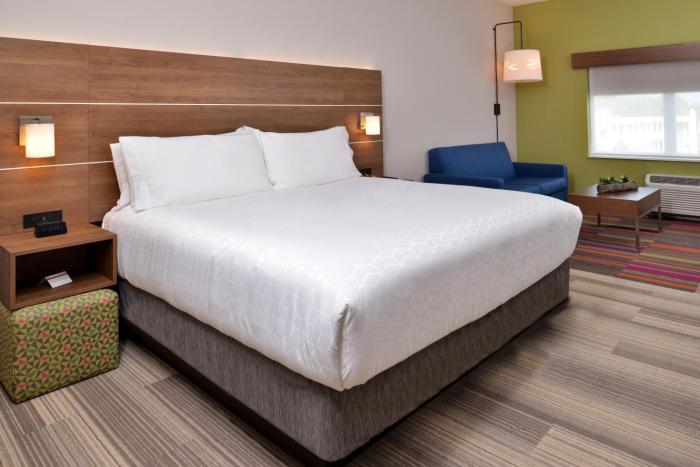 holiday inn express and suites wildwood the villages