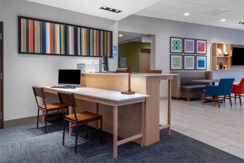holiday inn express and suites wildwood the villages