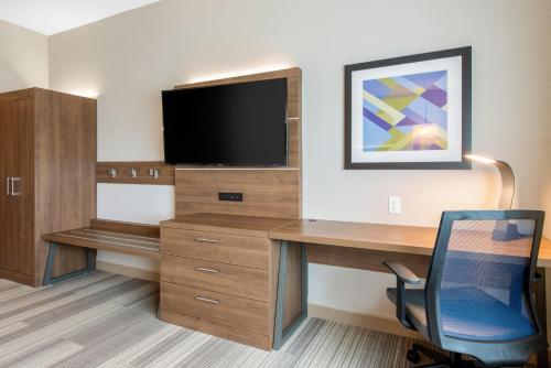 holiday inn express and suites wildwood the villages