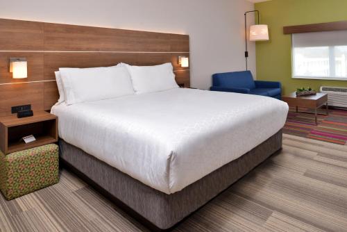 holiday inn express and suites wildwood the villages