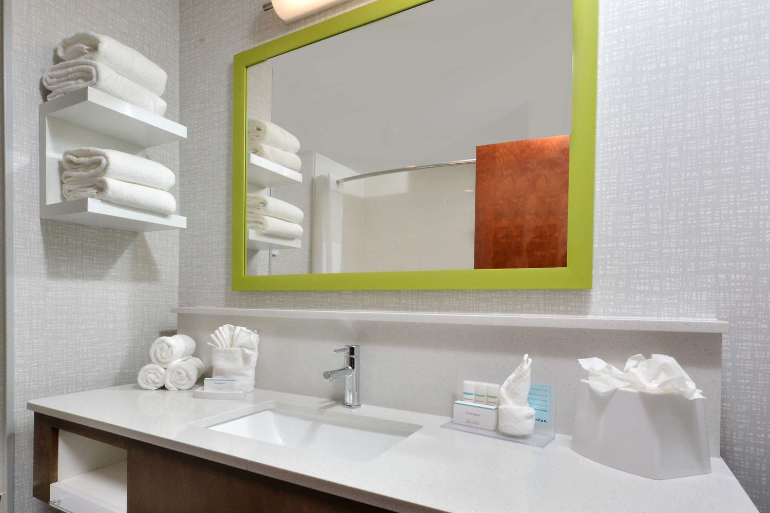 hampton inn and suites by hilton charlotte north i 485