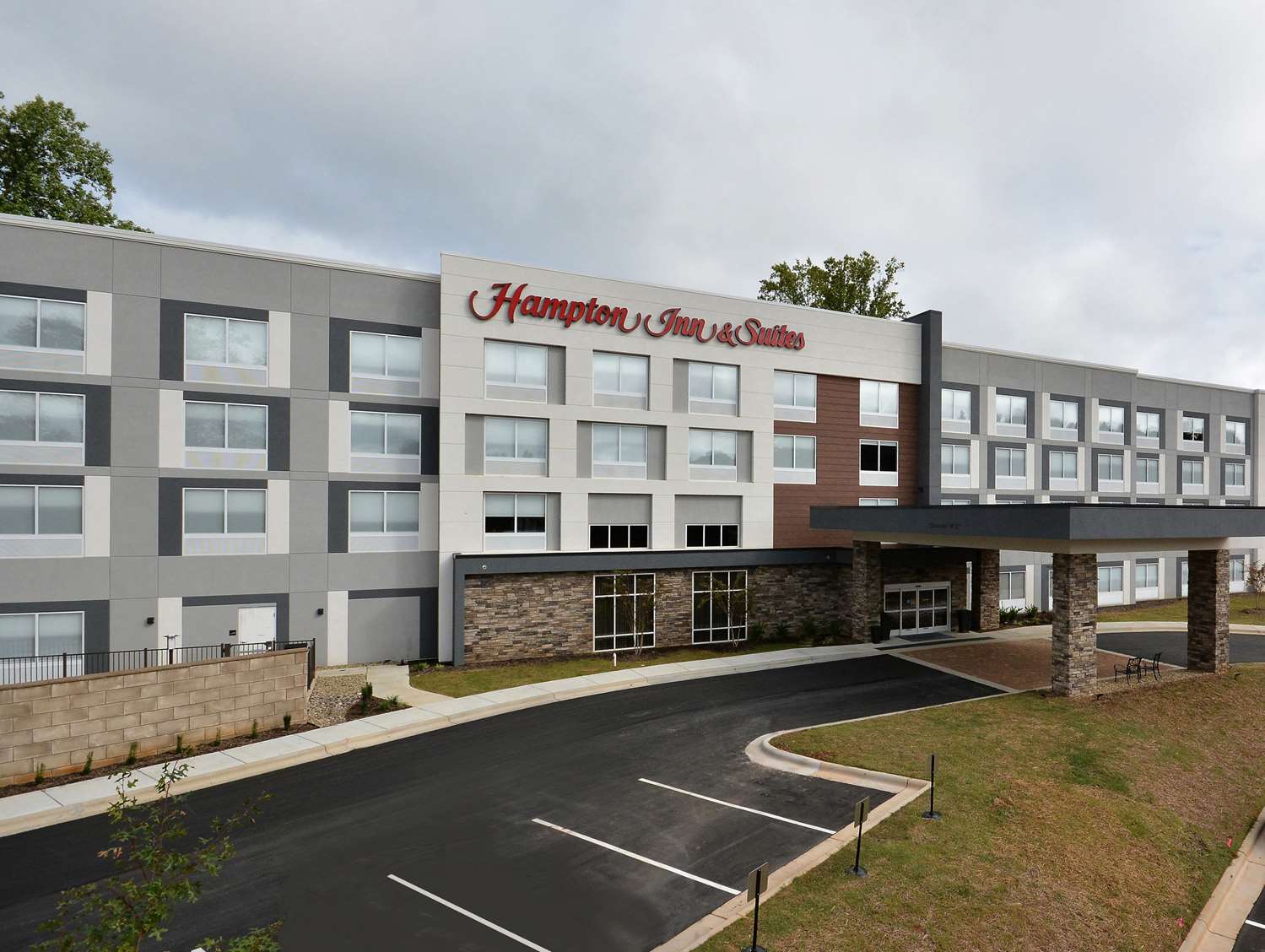 hampton inn and suites by hilton charlotte north i 485