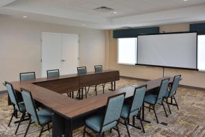 hampton inn and suites by hilton charlotte north i 485