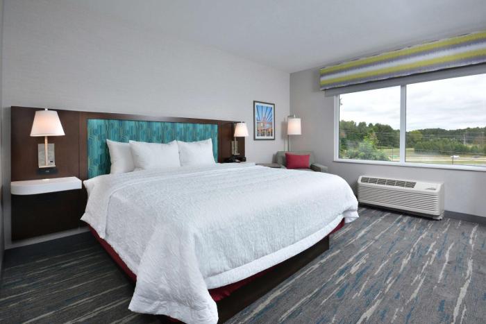 hampton inn and suites by hilton charlotte north i 485