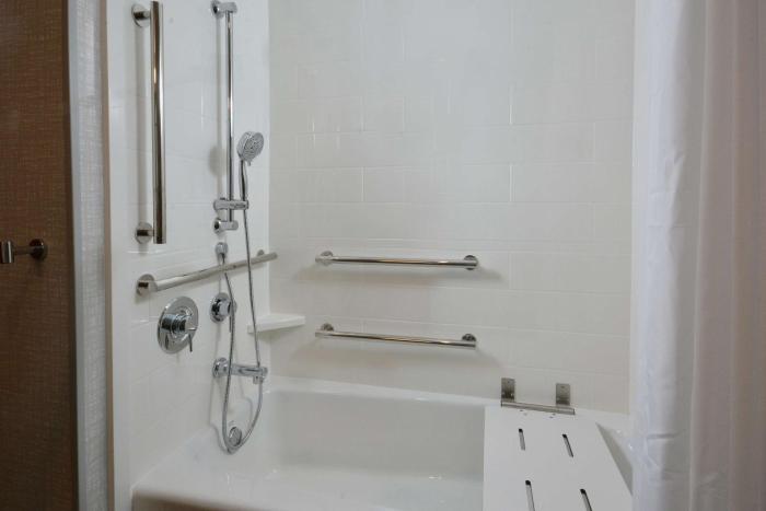 hampton inn and suites by hilton charlotte north i 485