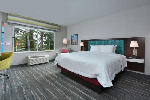 hampton inn and suites by hilton charlotte north i 485