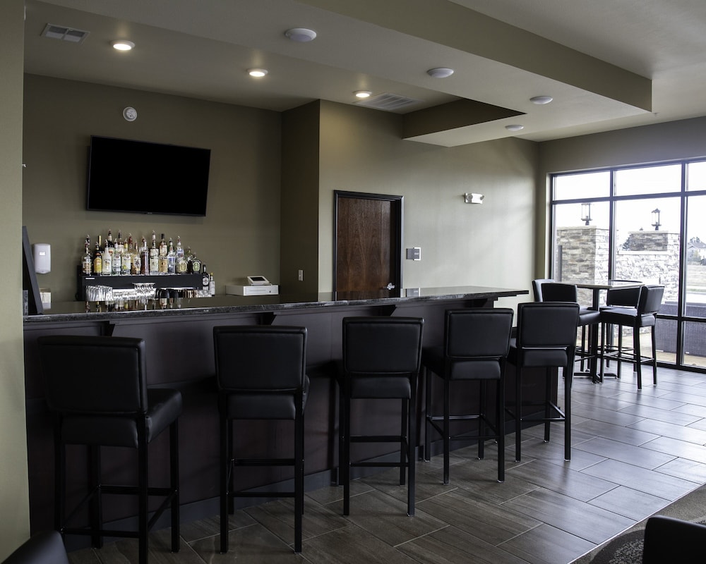 cobblestone hotel and suites two rivers