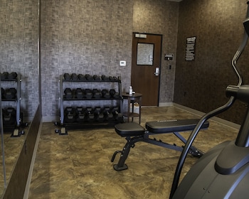 cobblestone hotel and suites two rivers