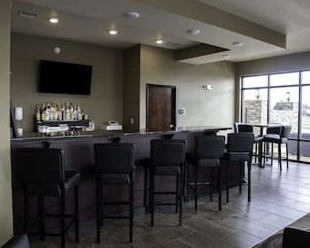 cobblestone hotel and suites two rivers