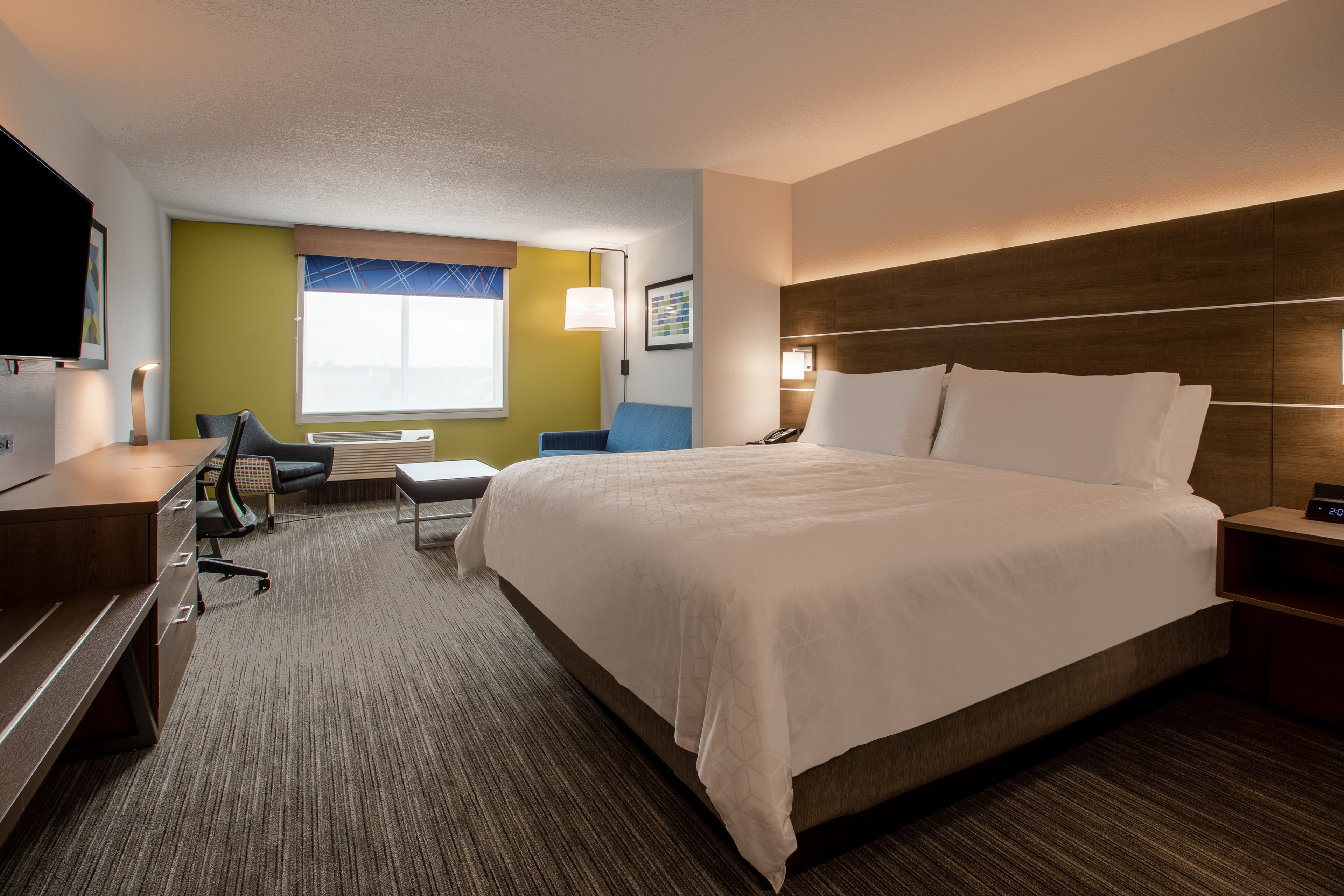 holiday inn express and suites deland south an ihg hotel