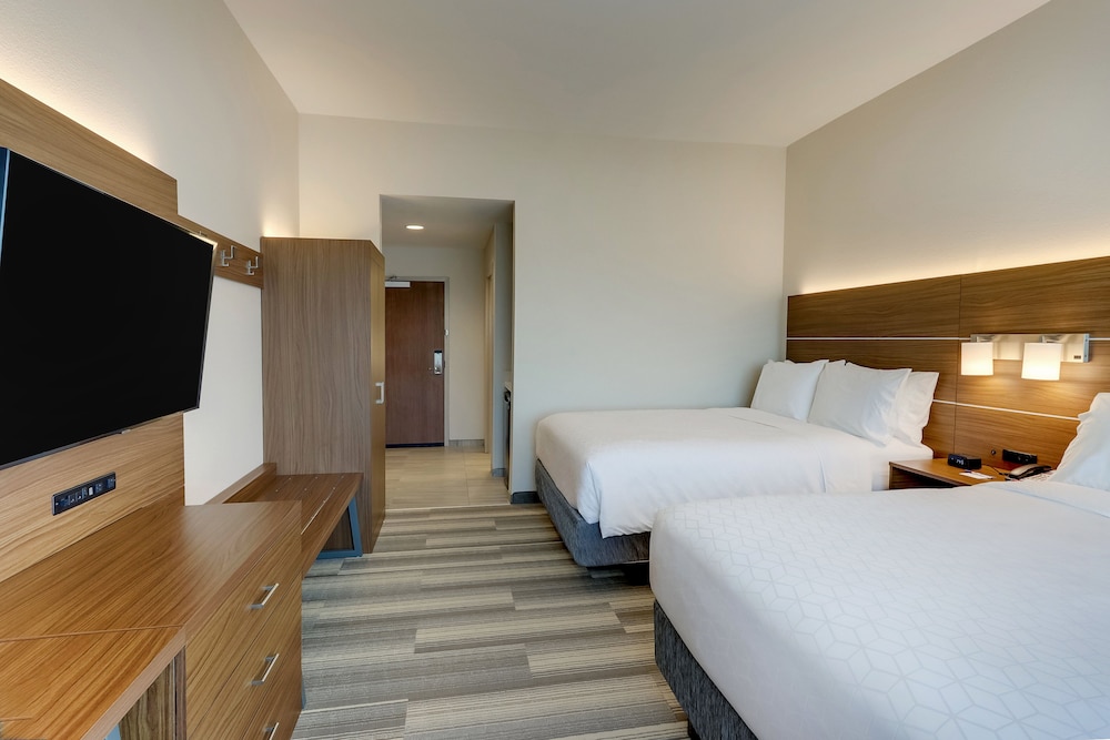 holiday inn express wilmington porters neck an ihg hotel