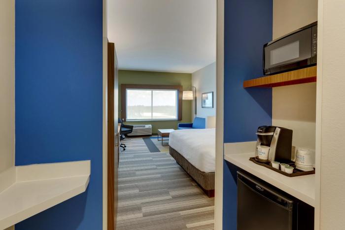 holiday inn express wilmington porters neck an ihg hotel