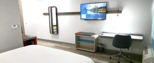 avid hotel kalamazoo east an ihg hotel