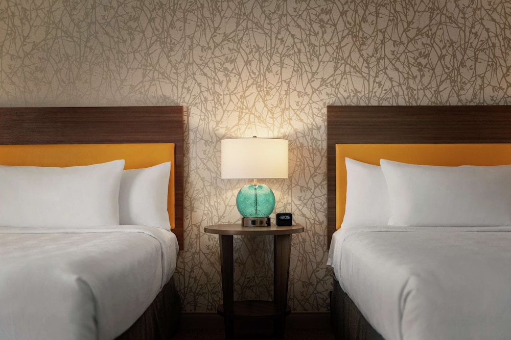 home2 suites by hilton ephrata