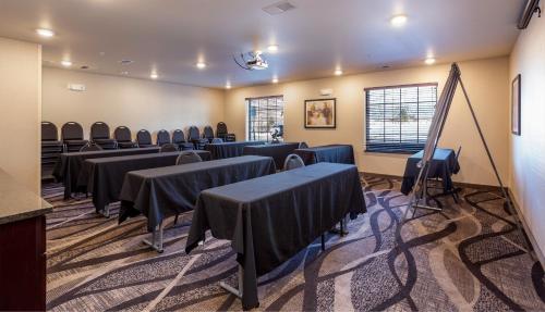 cobblestone inn and suites brookville