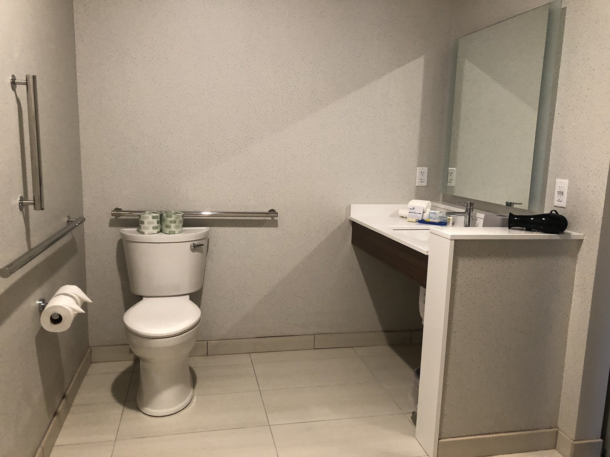 holiday inn express and suites madison w middleton
