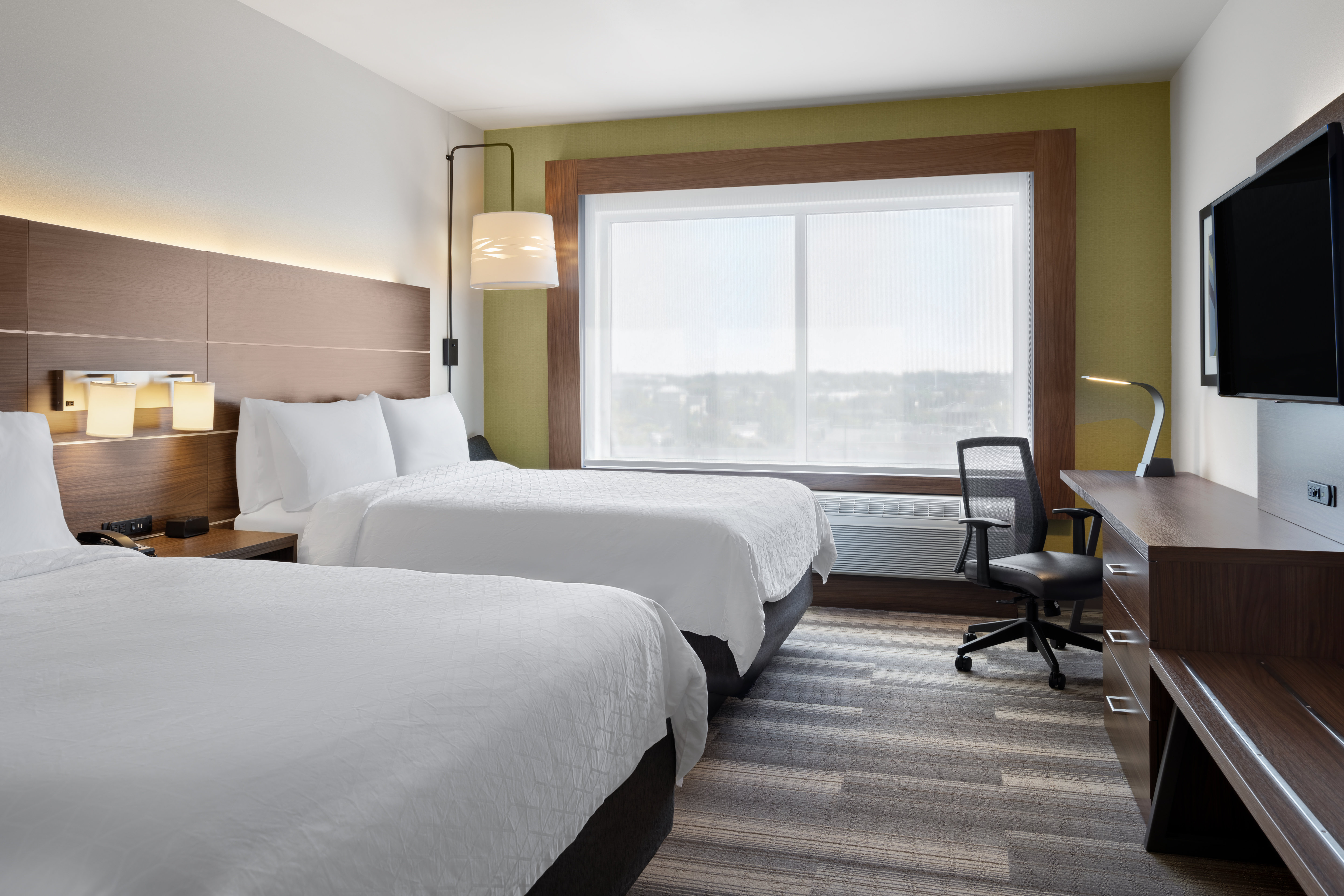 holiday inn express and suites madison w middleton