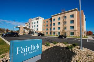 fairfield inn and suites by marriott dayton north