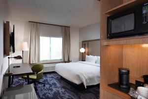 fairfield inn and suites by marriott dayton north