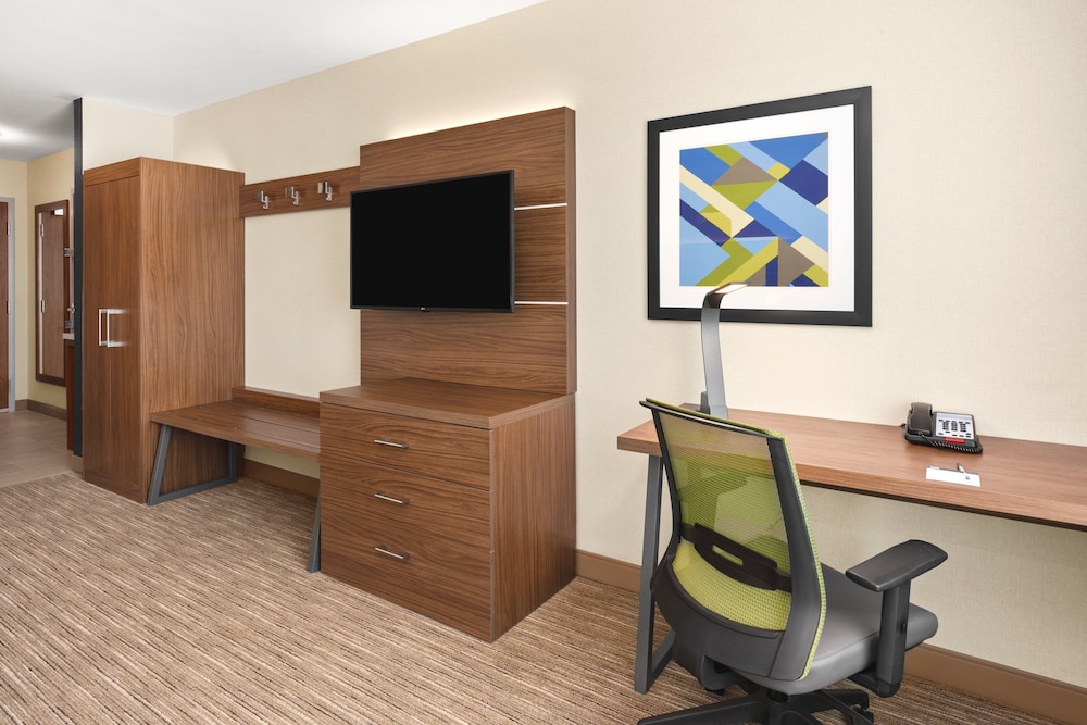 hol inn exp suisun city napa valley area